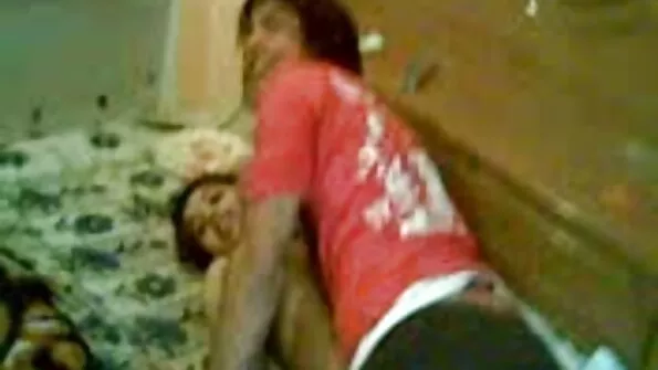 Брат побажав сестрі доброго ранку на кухні hd porno mama вставивши в кицьку член.